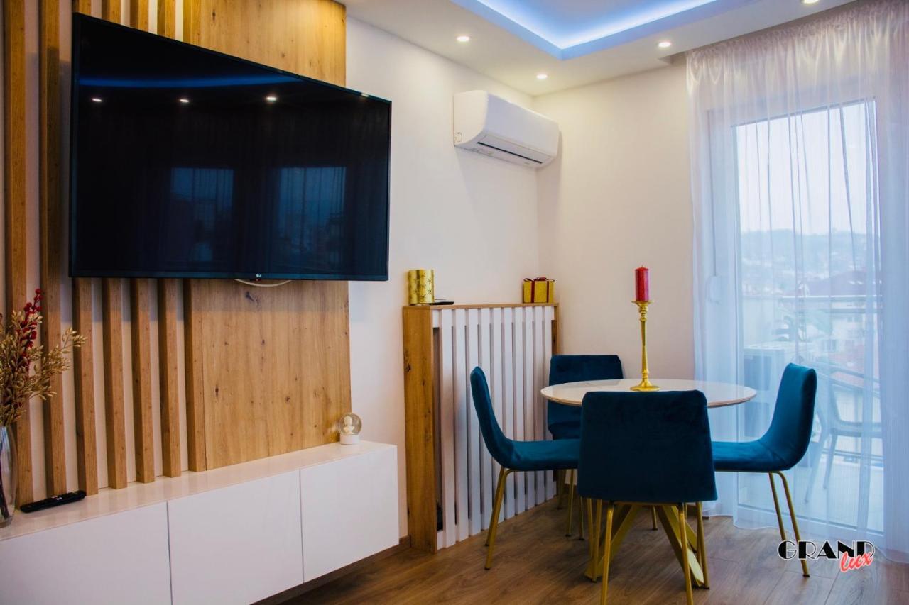 Grand Lux Apartment 多博伊 外观 照片